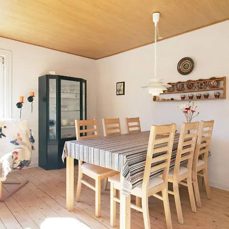 4 Person In * Bindslev